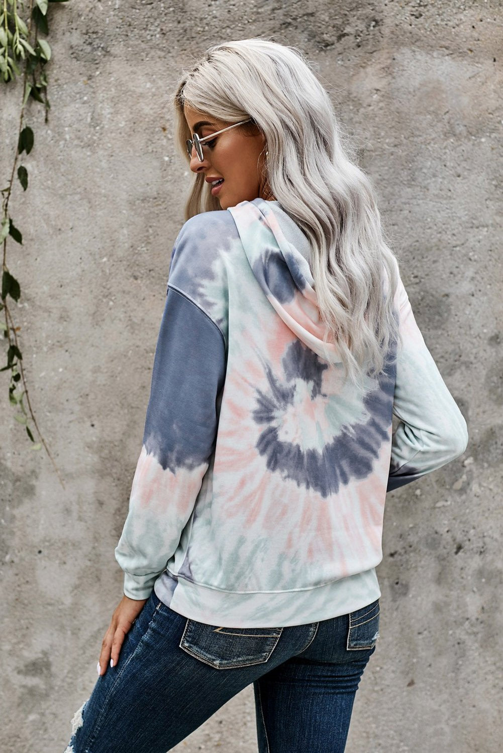Tie-dye Print Pullover Hoodie